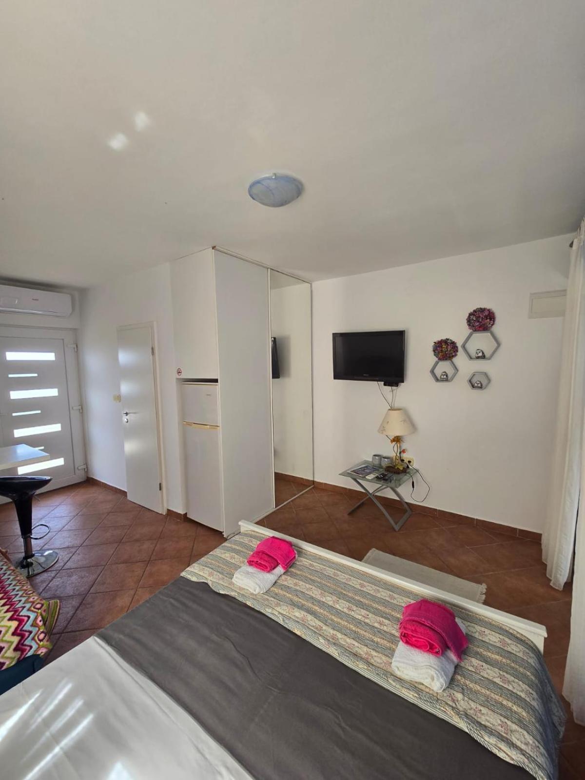 Sukosan Studio Apartman Exteriör bild